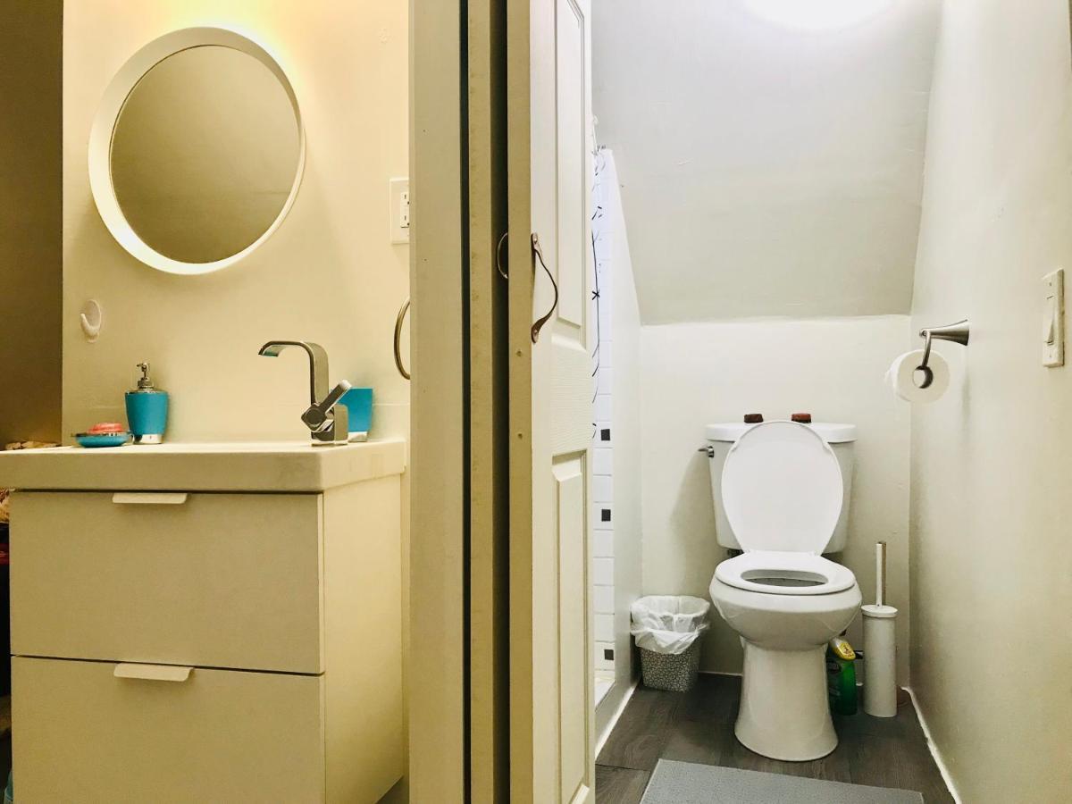 Cheerful Residence Niagara Bagian luar foto