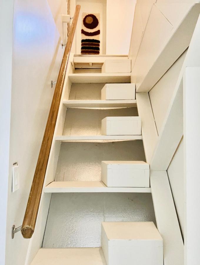 Cheerful Residence Niagara Bagian luar foto