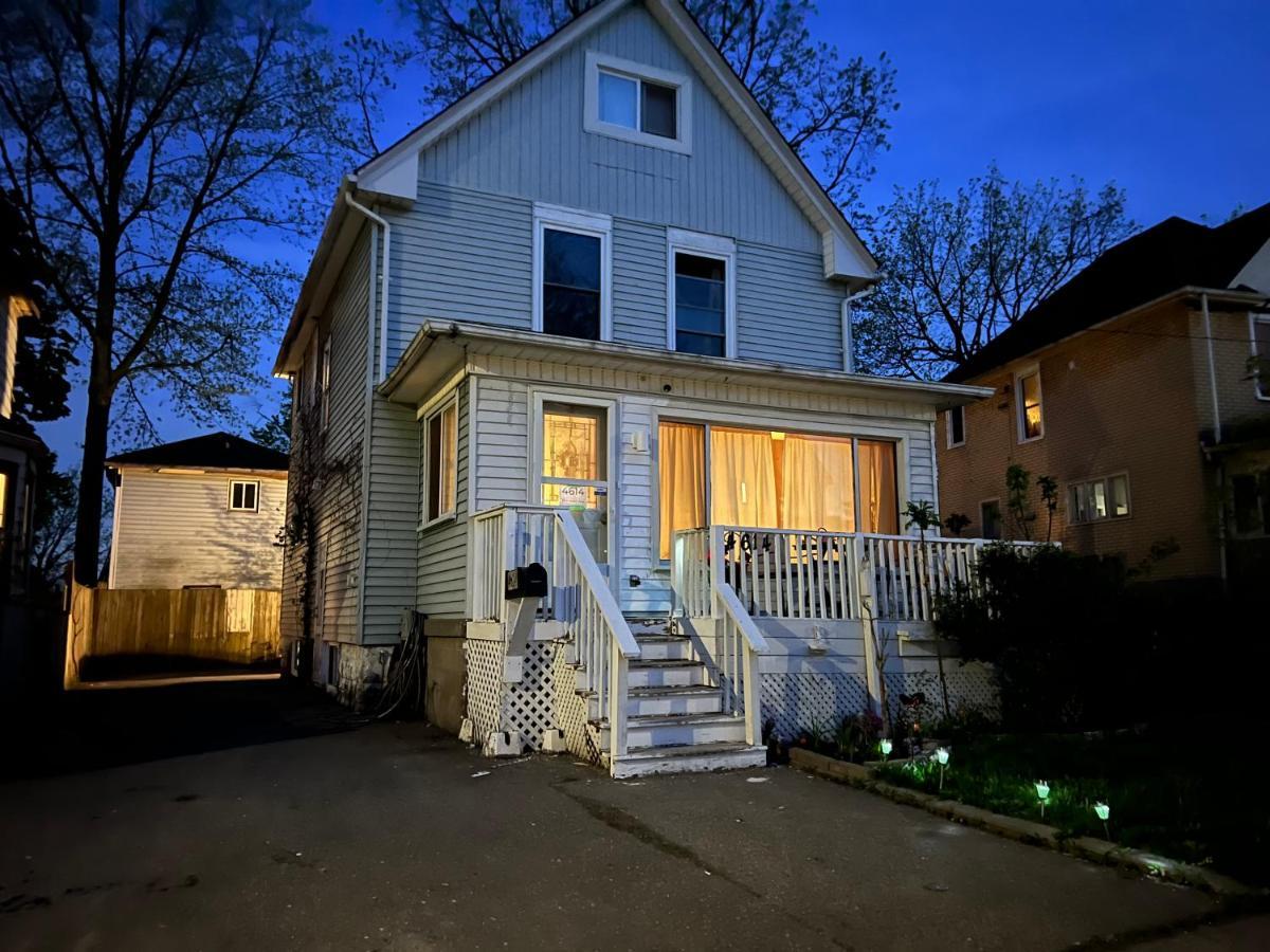 Cheerful Residence Niagara Bagian luar foto