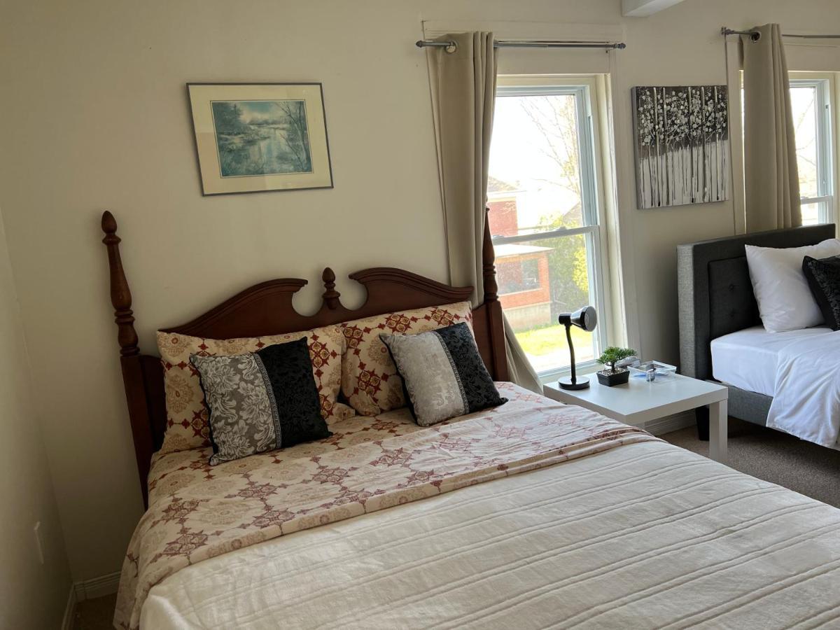 Cheerful Residence Niagara Bagian luar foto